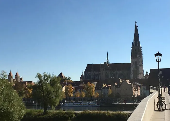 An Der Donau Direkt Bei Regensburg, 5 Sterne Dtv * Pentling