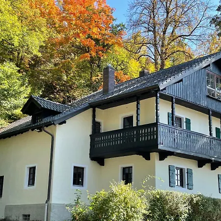 An Der Donau Direkt Bei Regensburg, 5 Sterne Dtv Holiday home Pentling